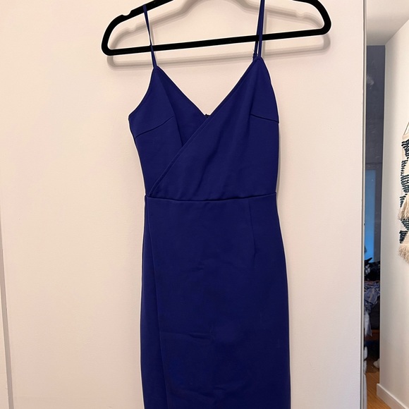 Lulu’s Dress - Picture 4 of 8